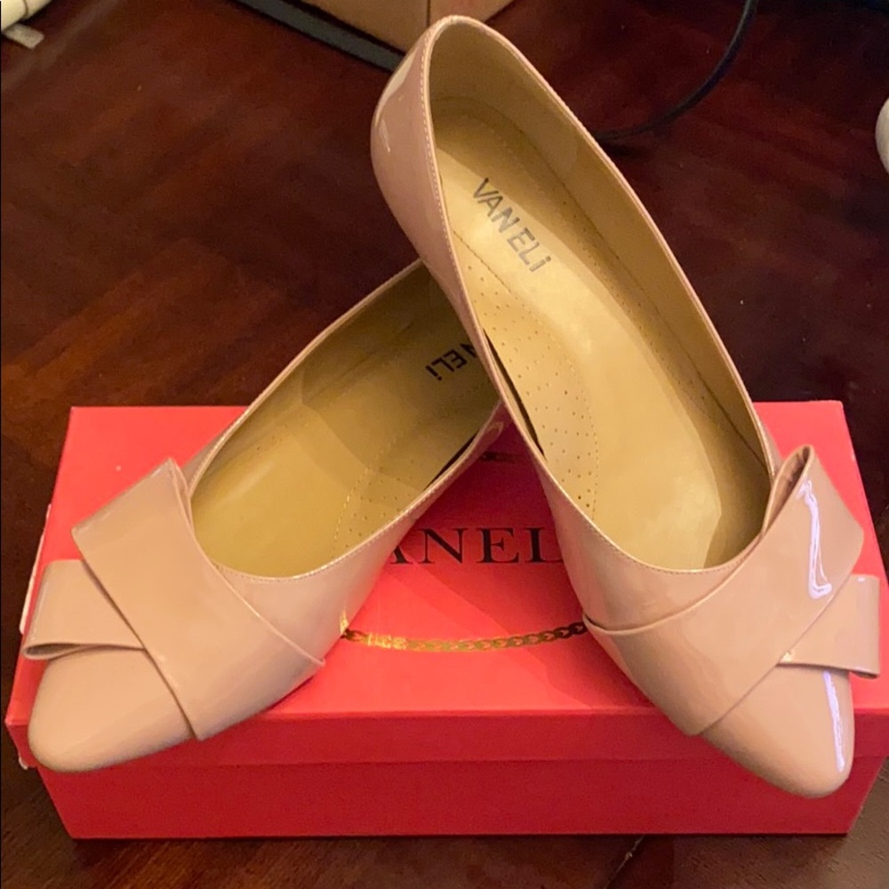 Rose patent Vaneli leather flats